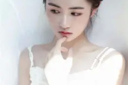 混血名模的瓜：李宗瑞前女友抢萧亚轩男友和陶喆黄晓明传绯闻