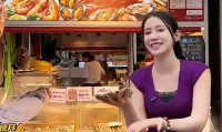 知名网红“表妹李KK”破产！未婚生女后掉粉上百万转行去卖小吃